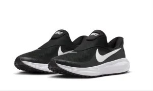 Nike Revolution 8 Easyon